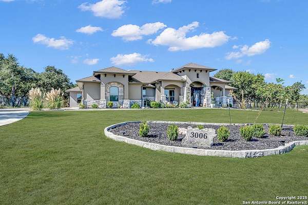 1.57 Acres of Residential Land with Home for Sale in Canyon Lake, Texas