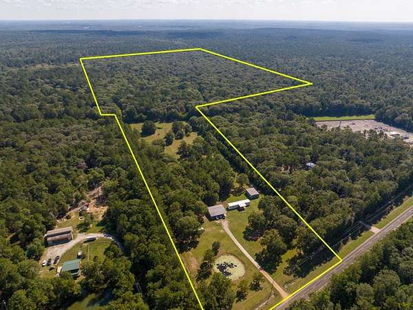 110 Acres of Recreational Land for Sale in Dayton, Texas