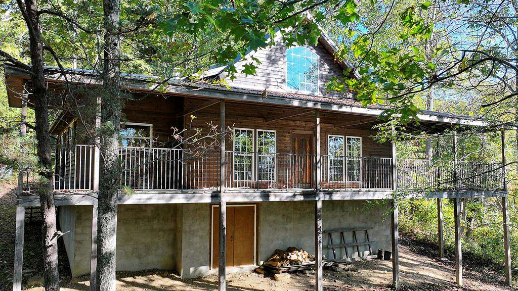 125 Acres of Land for Sale in Covington, Virginia