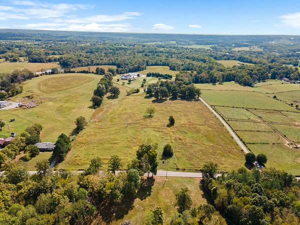 5 Acres of Residential Land for Sale in Bon Aqua, Tennessee