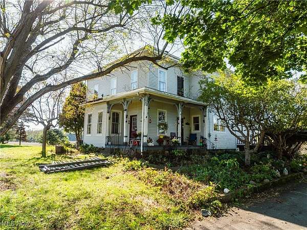 10.5 Acres of Land with Home for Auction in Loudonville, Ohio