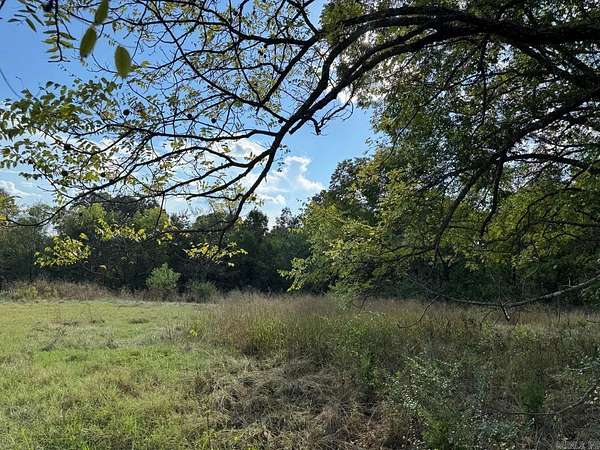 5.68 Acres of Land for Sale in Ash Flat, Arkansas