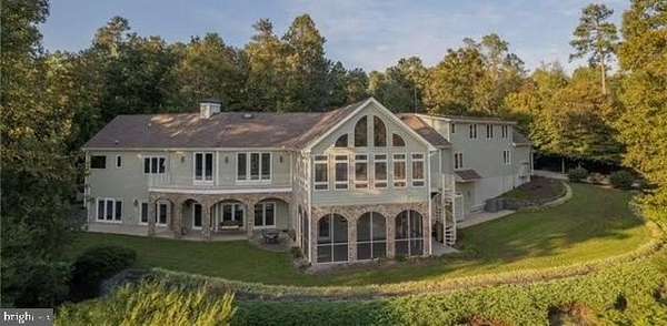 32.5 Acres of Land for Sale in Sandston, Virginia