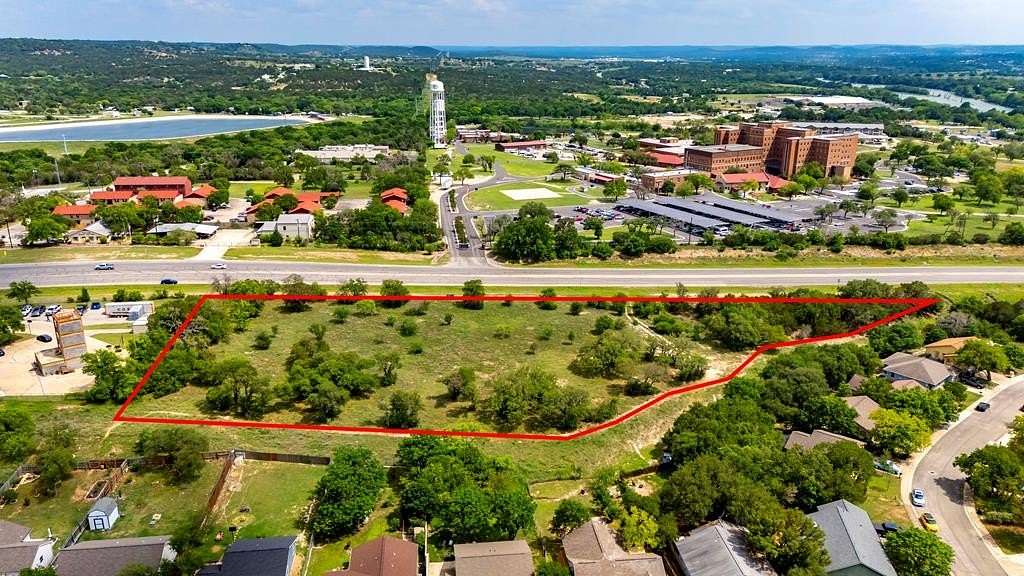 3.56 Acres of Commercial Land for Sale in Kerrville, Texas