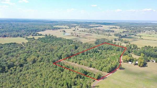17.8 Acres of Recreational Land for Sale in Queen City, Texas
