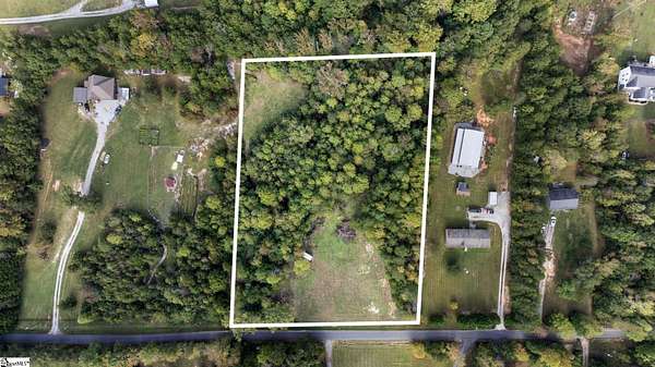 3.69 Acres of Residential Land for Sale in Campobello, South Carolina