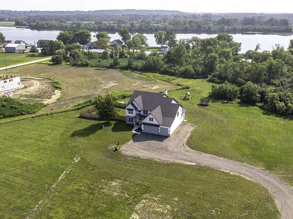 7 Acres of Residential Land with Home for Sale in Morris, Illinois