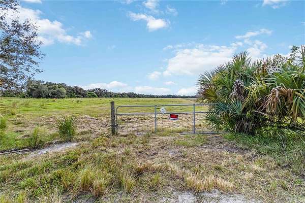 207 Acres of Recreational Land & Farm for Sale in Arcadia, Florida
