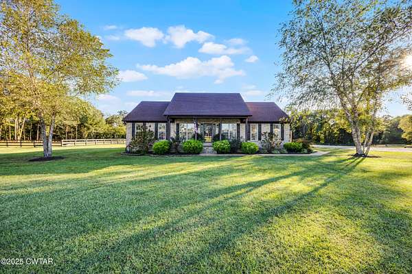 10.1 Acres of Recreational Land with Home for Sale in Humboldt, Tennessee