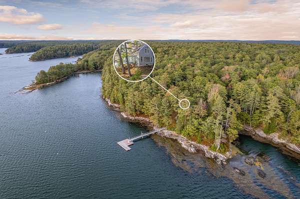17 Acres of Land with Home for Sale in Westport Island, Maine
