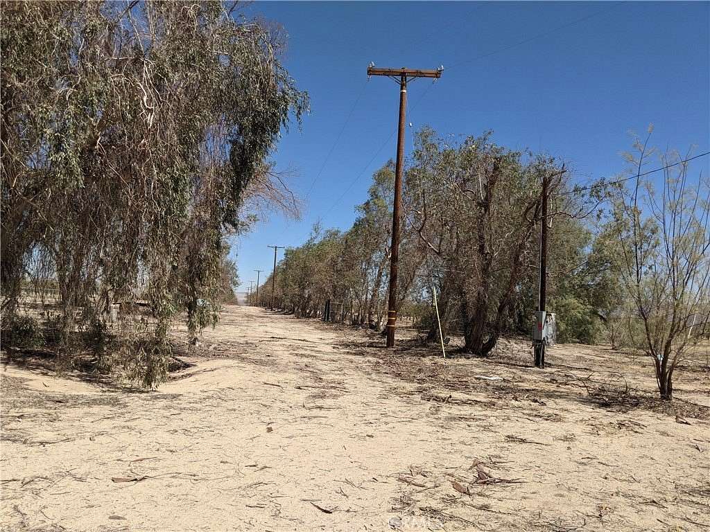80 Acres of Land for Sale in Newberry Springs, California