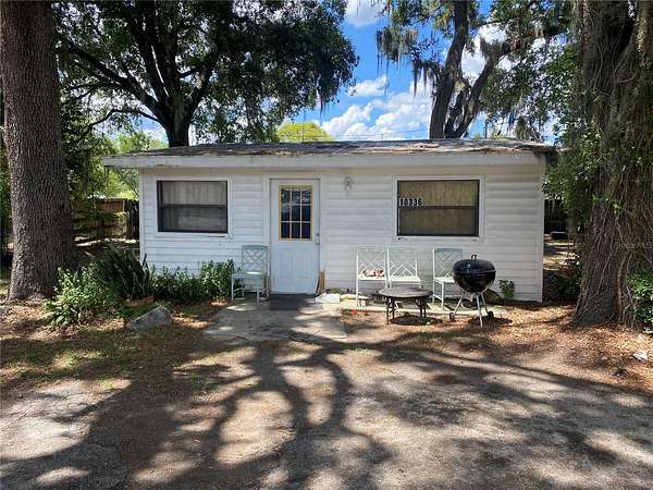 1.1 Acres of Improved Mixed-Use Land for Sale in Thonotosassa, Florida