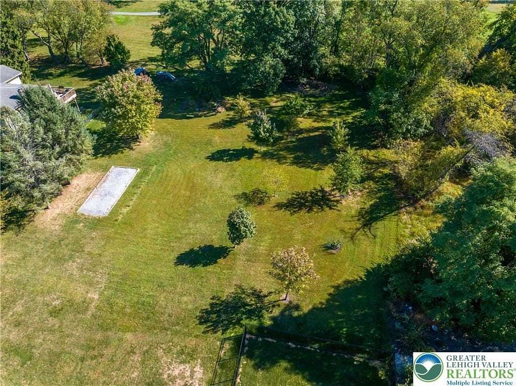 0.61 Acres of Residential Land for Sale in Hanover Township, Pennsylvania