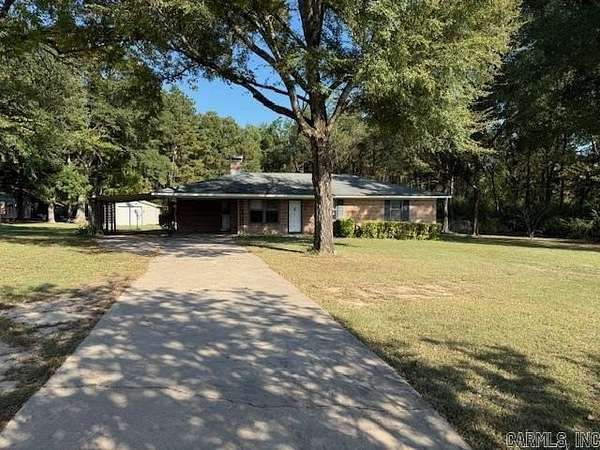 5.45 Acres of Residential Land with Home for Sale in Star City, Arkansas