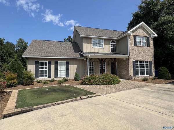 1.5 Acres of Commercial Land for Sale in Hokes Bluff, Alabama