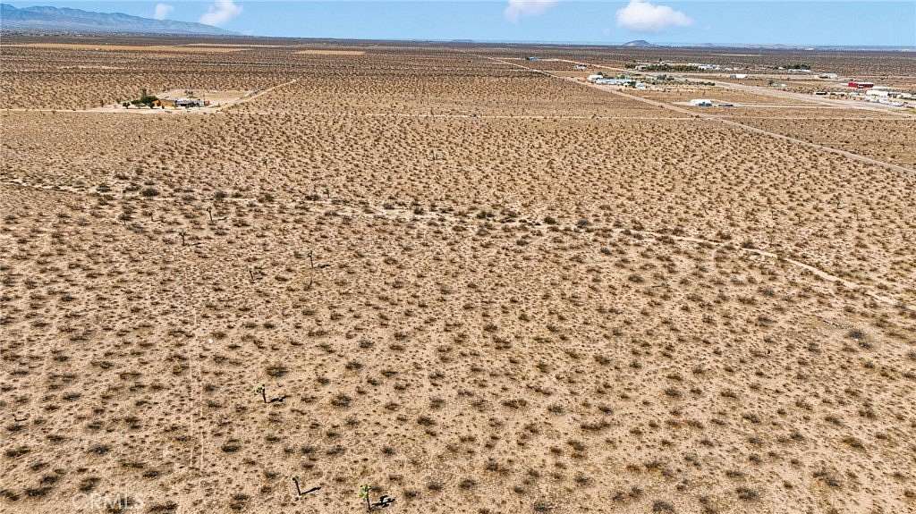 5 Acres of Commercial Land for Sale in Adelanto, California