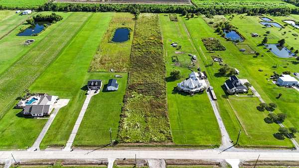 4.5 Acres of Residential Land for Sale in Houma, Louisiana