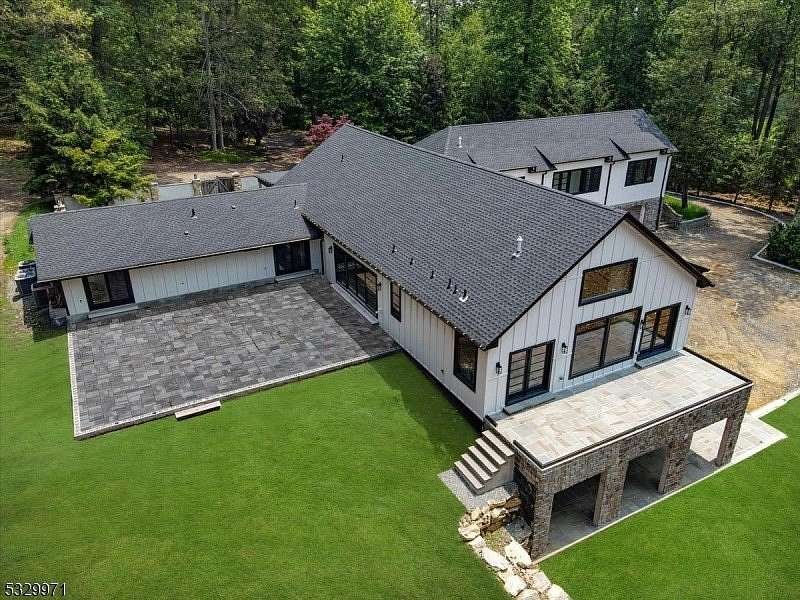 8.8 Acres of Residential Land with Home for Sale in Bernardsville, New Jersey