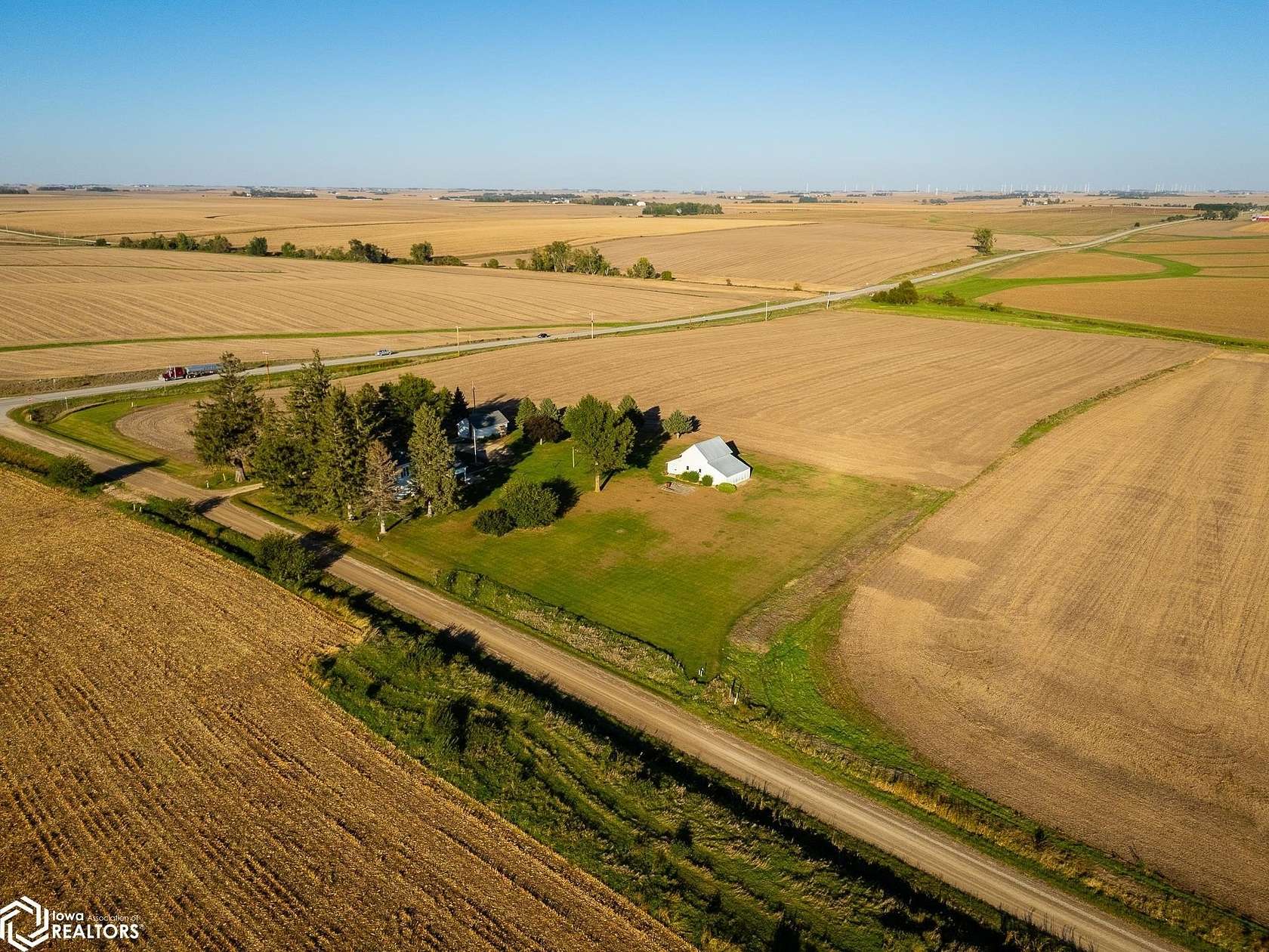 16.8 Acres of Land with Home for Sale in Albion, Iowa