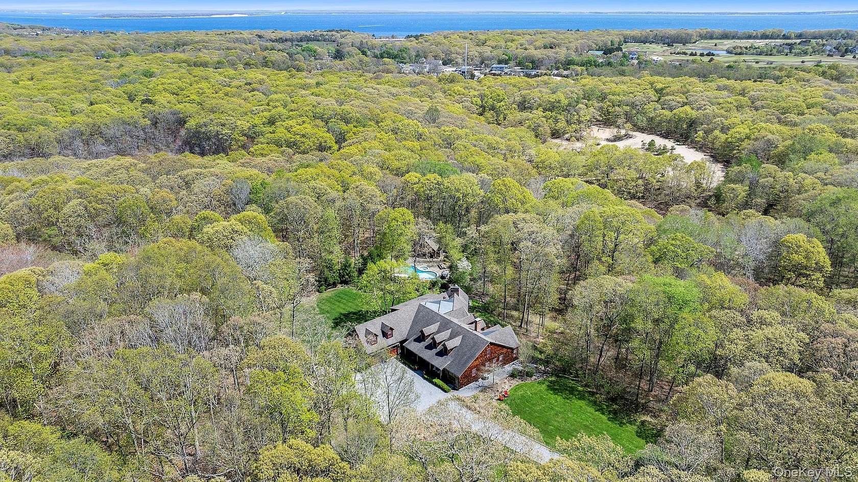 4.72 Acres of Land with Home for Sale in Mattituck, New York