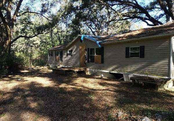 5.35 Acres of Residential Land with Home for Sale in Greenville, Florida