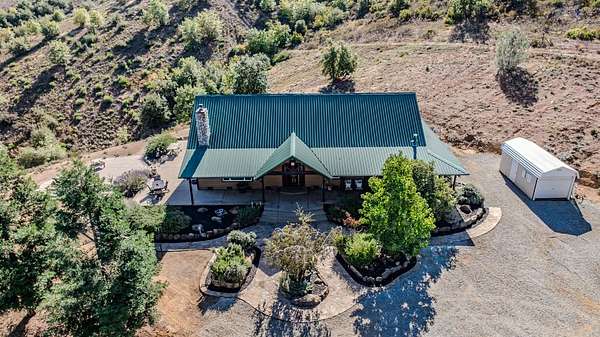 40 Acres of Recreational Land with Home for Sale in Mountain Ranch, California