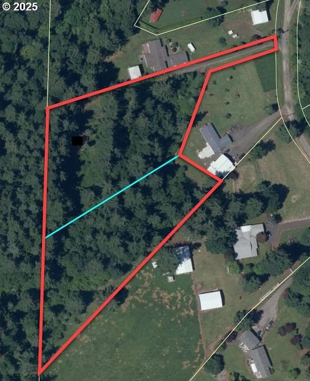 4 Acres of Residential Land with Home for Sale in Boring, Oregon