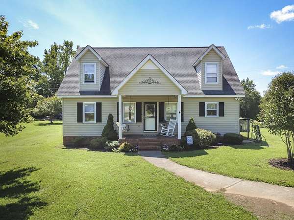 2.25 Acres of Residential Land with Home for Sale in Iva, South Carolina