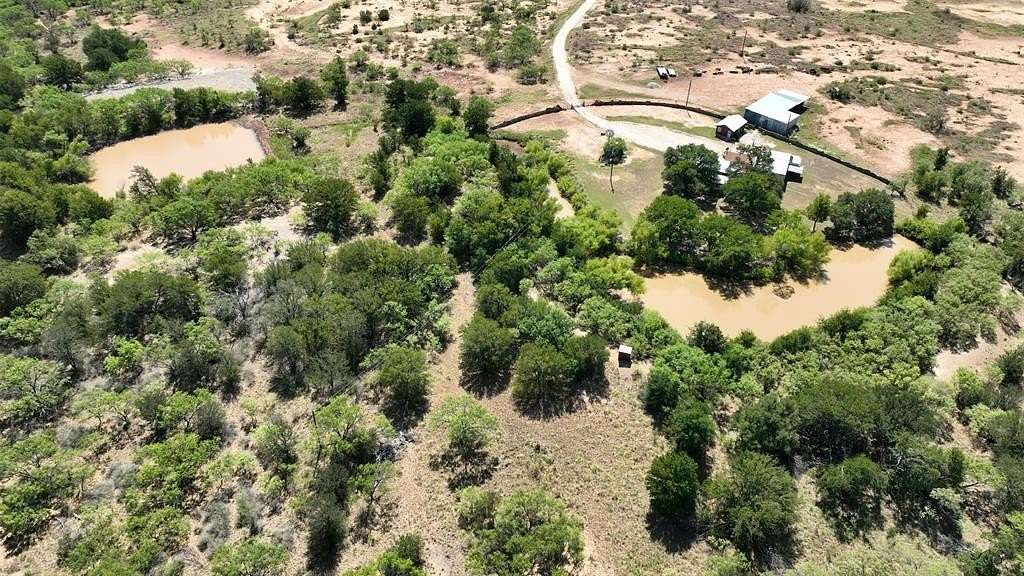 262 Acres of Land for Sale in Santa Anna, Texas