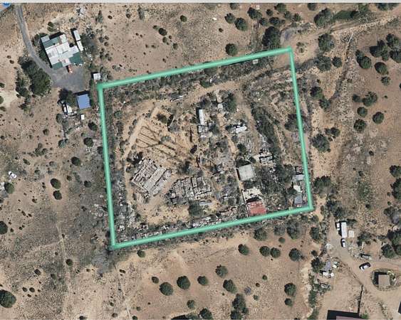 2.5 Acres of Residential Land for Sale in Santa Fe, New Mexico