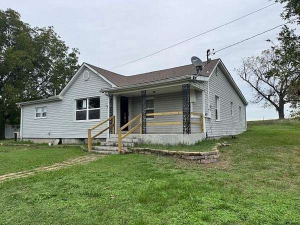 3.16 Acres of Residential Land with Home for Sale in Ash Grove, Missouri