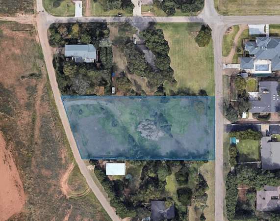 1.28 Acres of Residential Land for Sale in Lubbock, Texas