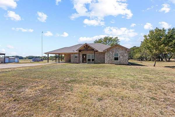 10 Acres of Land with Home for Sale in Honey Grove, Texas