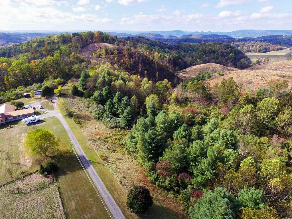 7.37 Acres of Land for Sale in Wytheville, Virginia