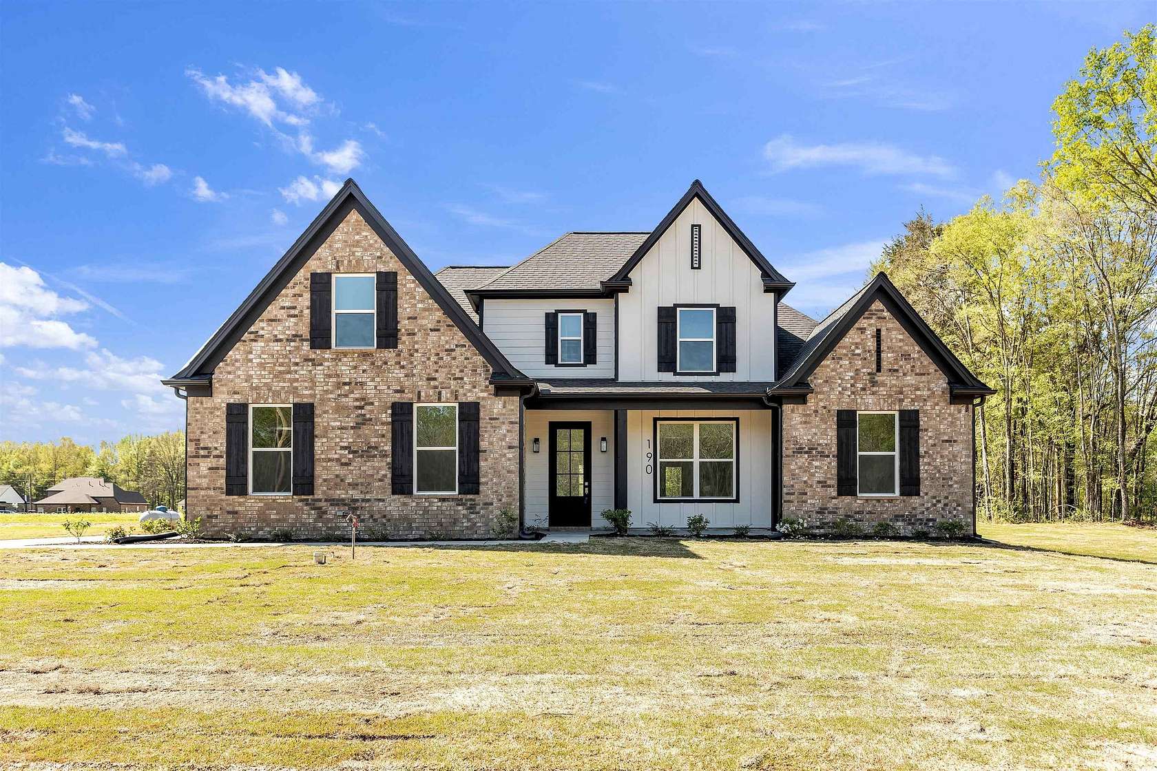 4 Acres of Residential Land with Home for Sale in Byhalia, Mississippi