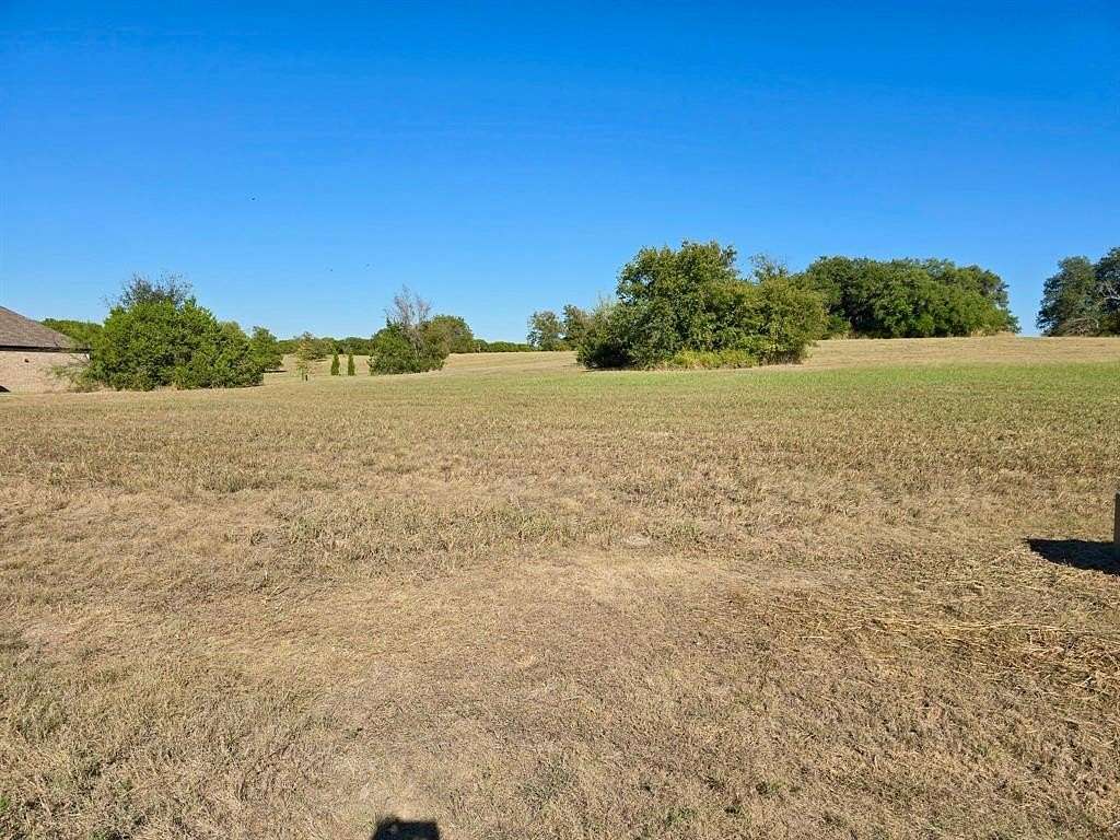 1 Acre of Residential Land for Sale in Cleburne, Texas