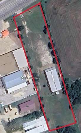 2 Acres of Mixed-Use Land for Sale in Stephenville, Texas