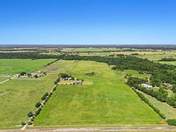 34.5 Acres of Land for Sale in Wills Point, Texas
