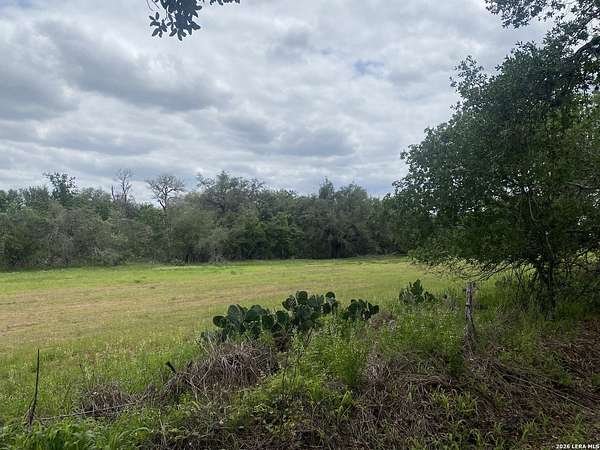 10.4 Acres of Land for Sale in San Antonio, Texas