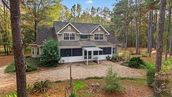 18 Acres of Land with Home for Sale in Picayune, Mississippi