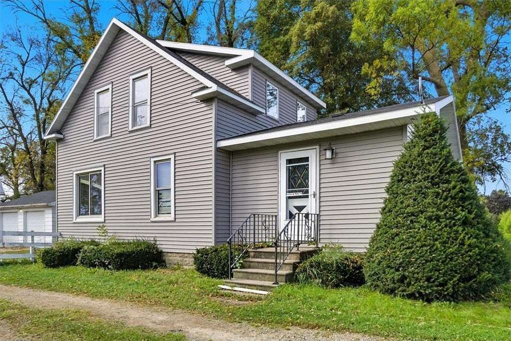 2.18 Acres of Residential Land with Home for Sale in Myrtle, Minnesota