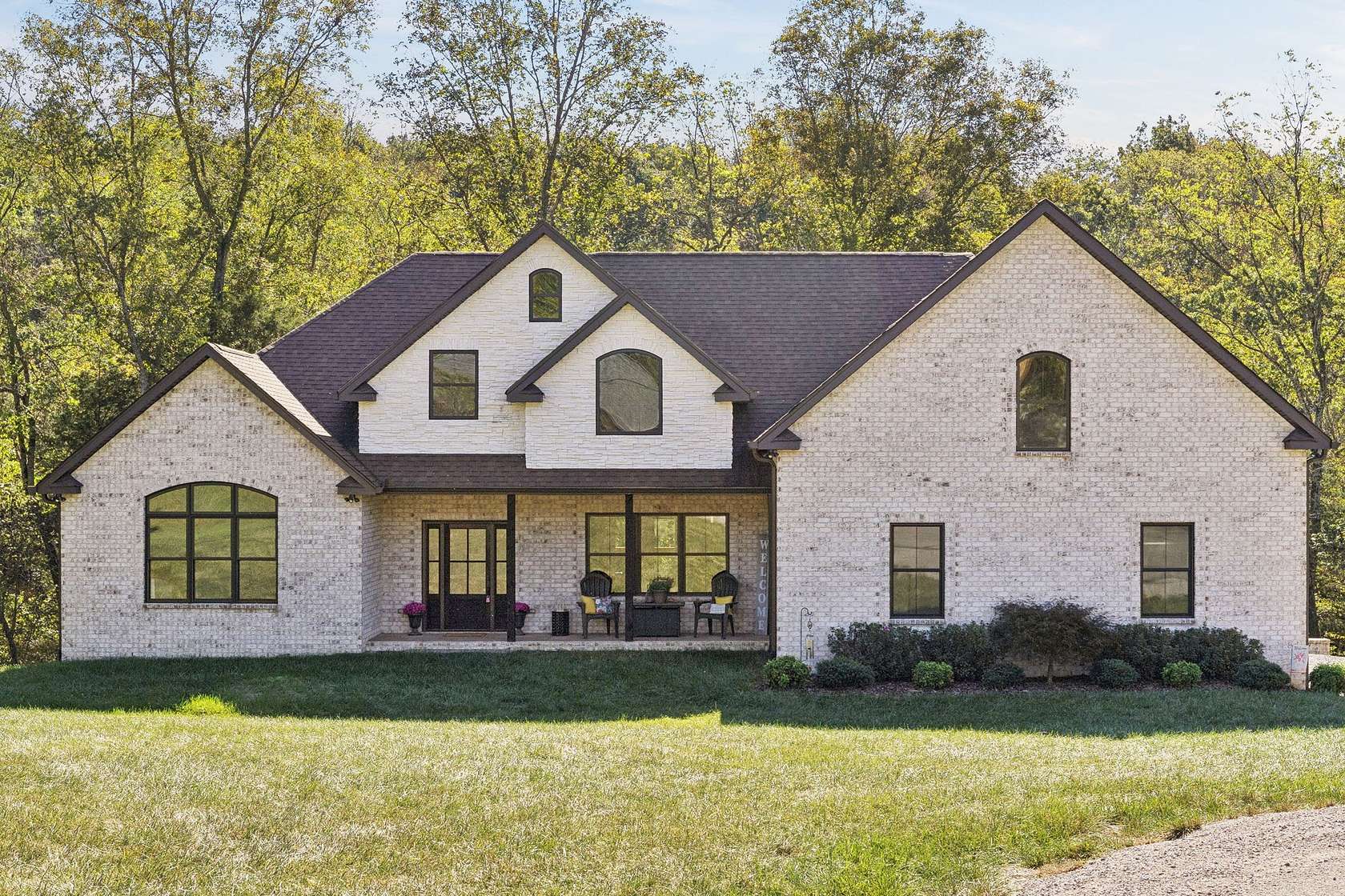 3.38 Acres of Residential Land with Home for Sale in Pleasant View, Tennessee