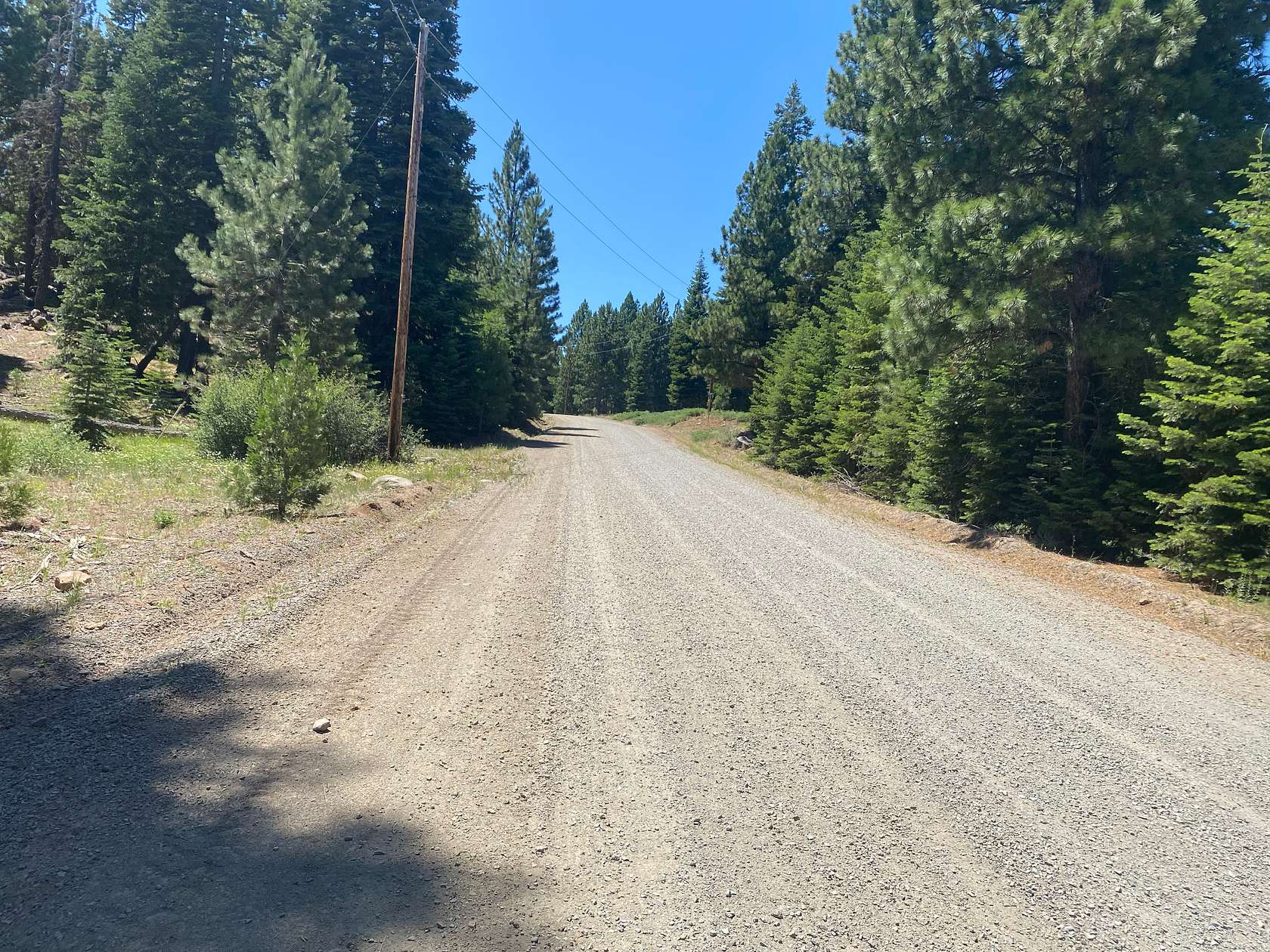 1 Acre of Residential Land for Sale in Alturas, California