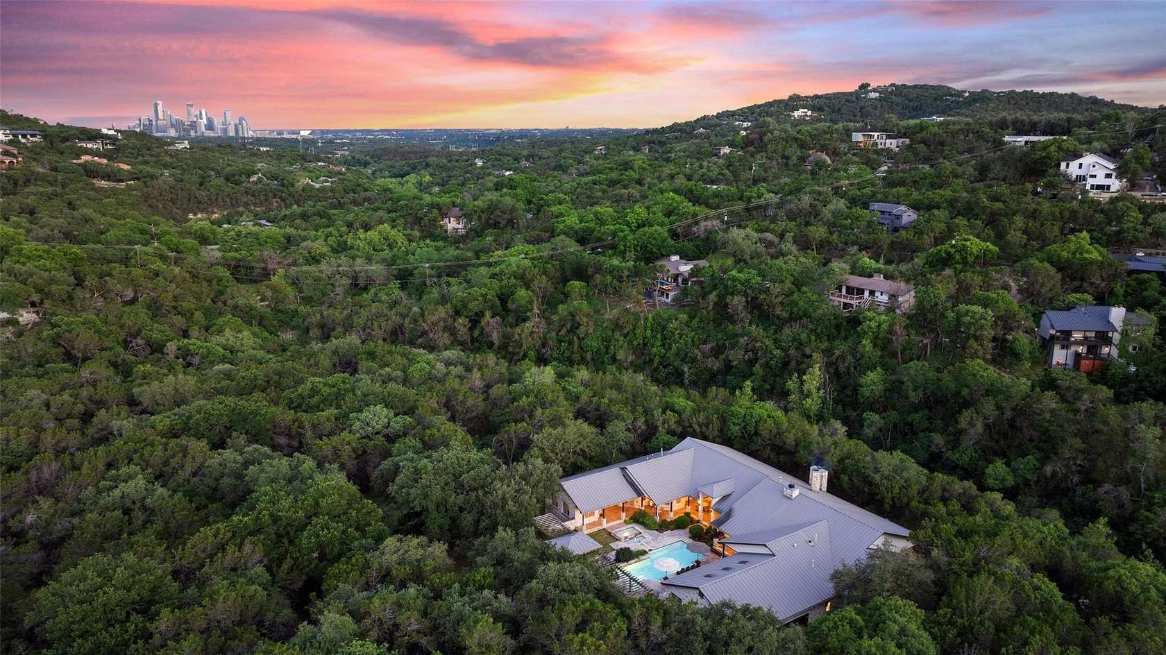10 Acres of Residential Land for Sale in Austin, Texas
