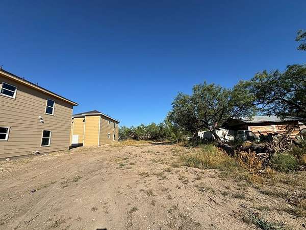 0.17 Acres of Residential Land for Sale in Eagle Pass, Texas