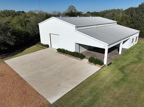 10.5 Acres of Recreational Land with Home for Sale in La Grange, Texas