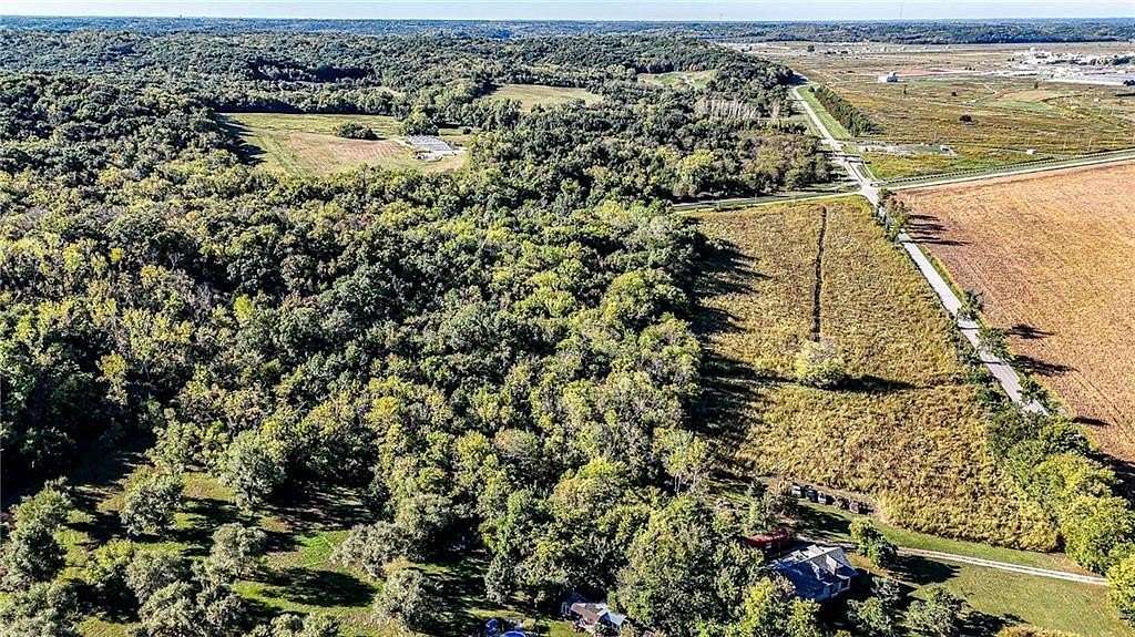 5 Acres of Residential Land for Sale in Independence, Missouri