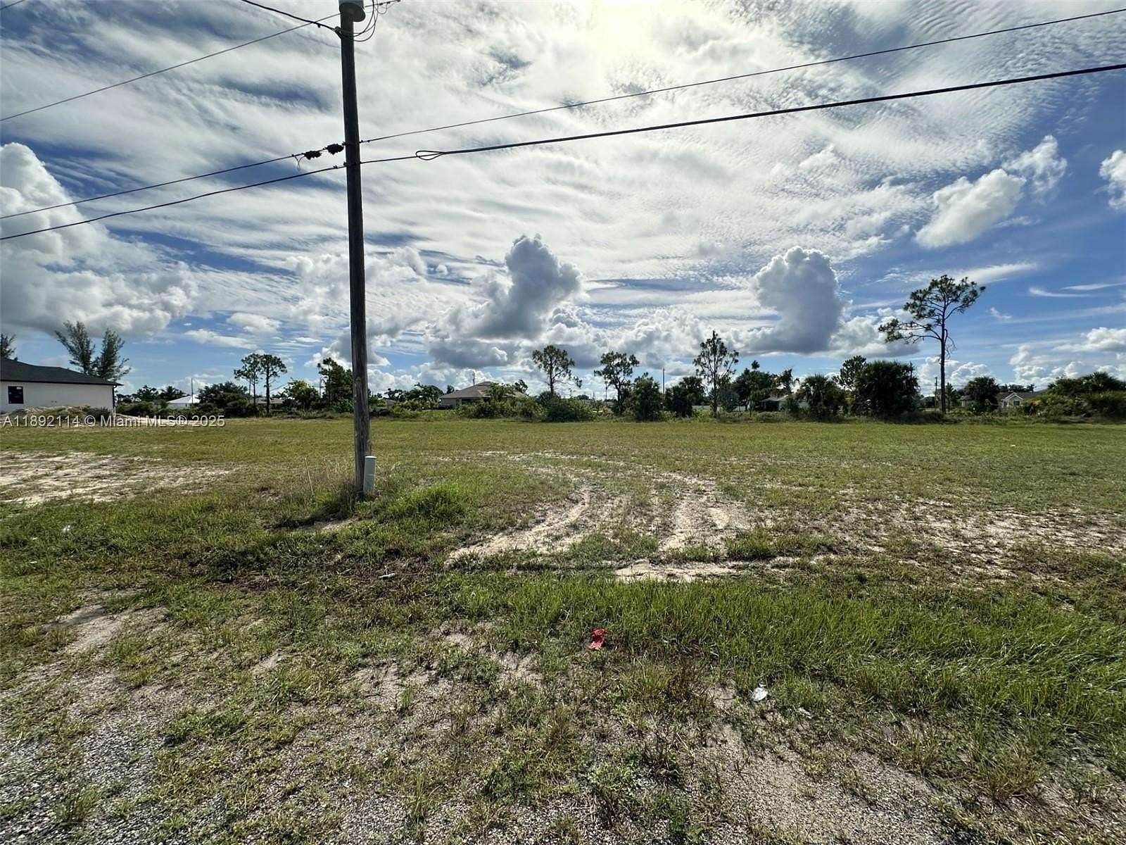 Residential Land for Sale in Cape Coral, Florida