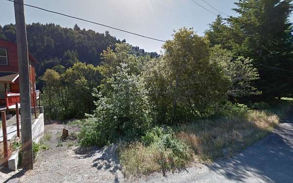 0.13 Acres of Residential Land for Sale in Whitethorn, California