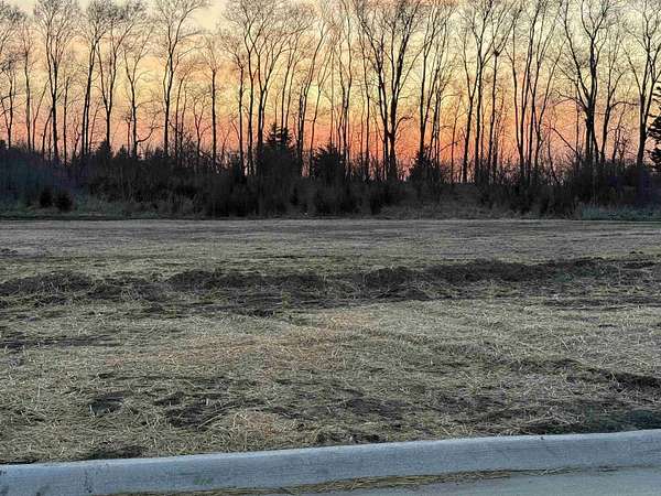 0.37 Acres of Residential Land for Sale in Cedar Falls, Iowa